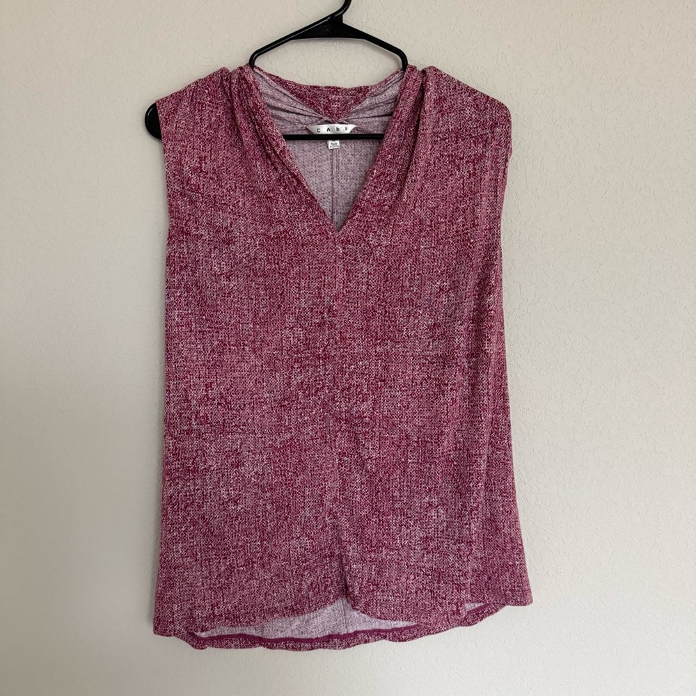 CAbi Raspberry Speckled Sleeveless V-neck Business Career Blouse Soft Tunic Med